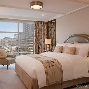 Executive King Suite